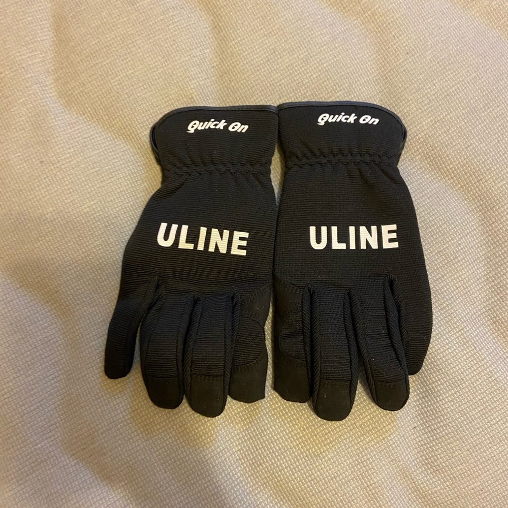 ULINE Quick On Gloves new from Georgia Film Academy